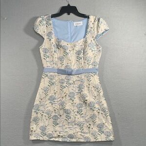 B.RIGHT Cream Mini Dress with Light Blue Floral Accents NWOT SIZE SMALL